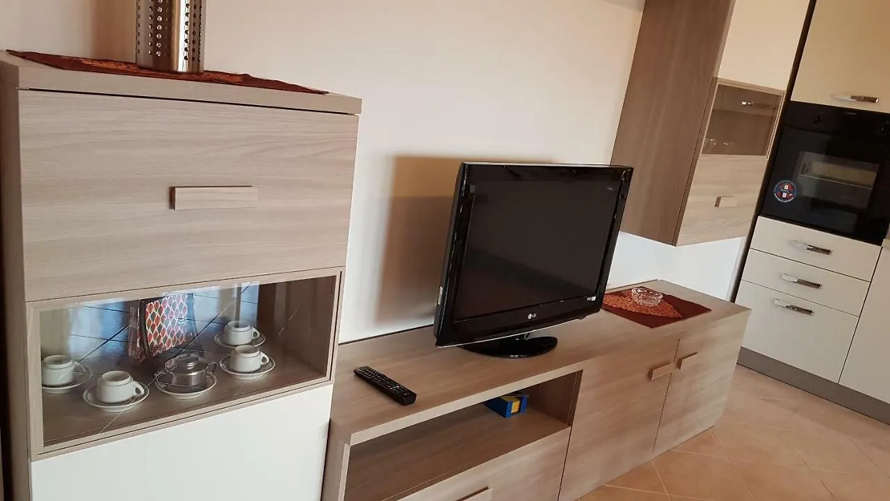 בולאטה Alice 12 Flat - Apartment